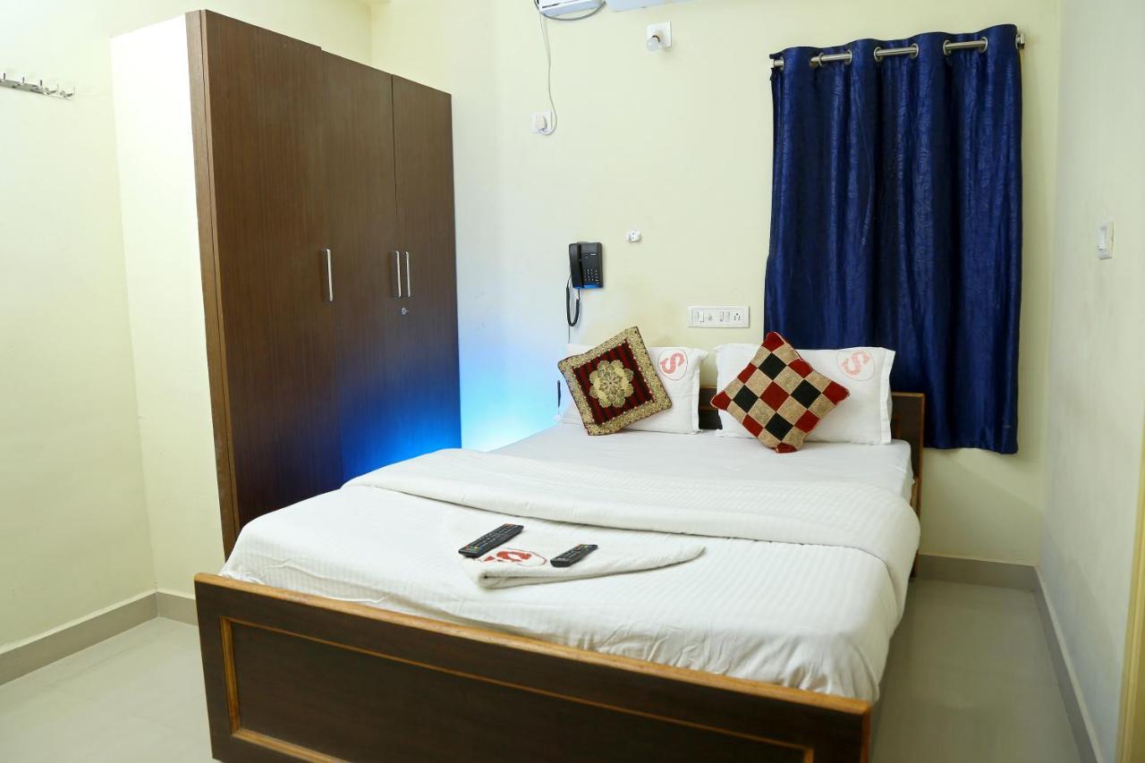 Lakeview Residency, Sricity Tada Luaran gambar